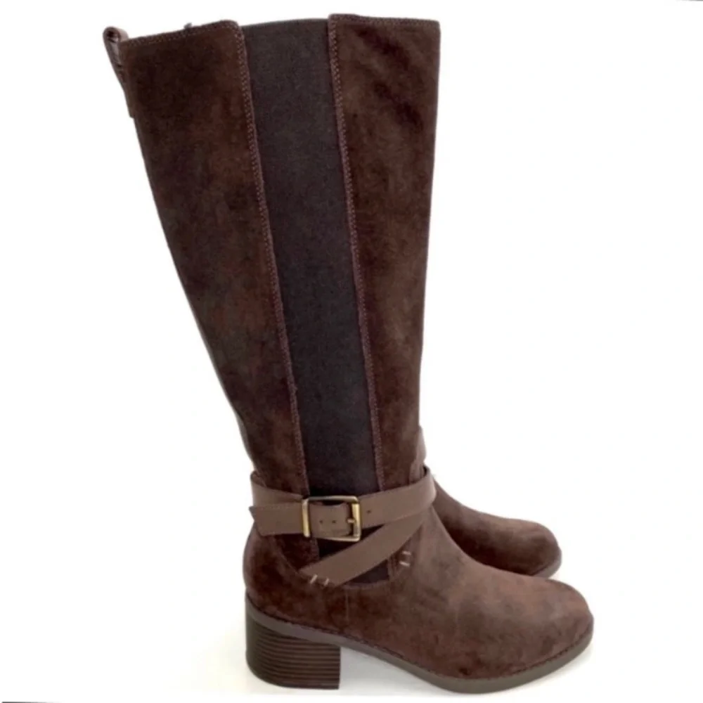 Clarks Nevella March Suede Classic Knees High Riding Boot Brown Size 6.5 New